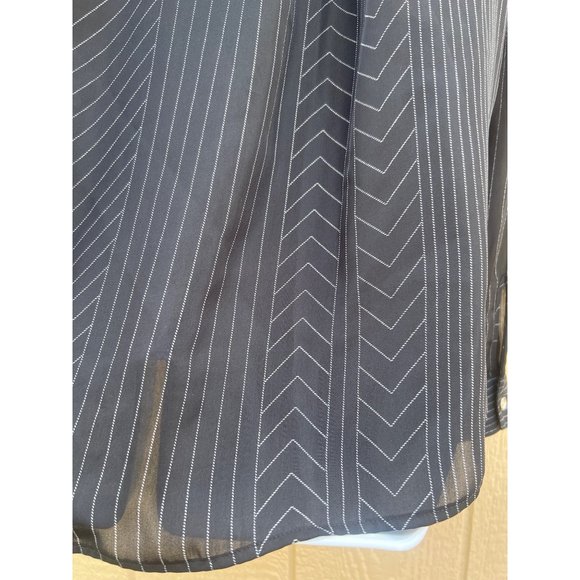 NWT Michael Kors Womens Size Medium Sheer High Low Hem Front Neck Tie Enclosure - Picture 6 of 10